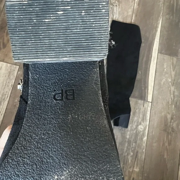 Black Over the Knee Boots - Picture 4 of 5